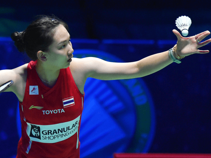 阵容深度不 阵容深度不