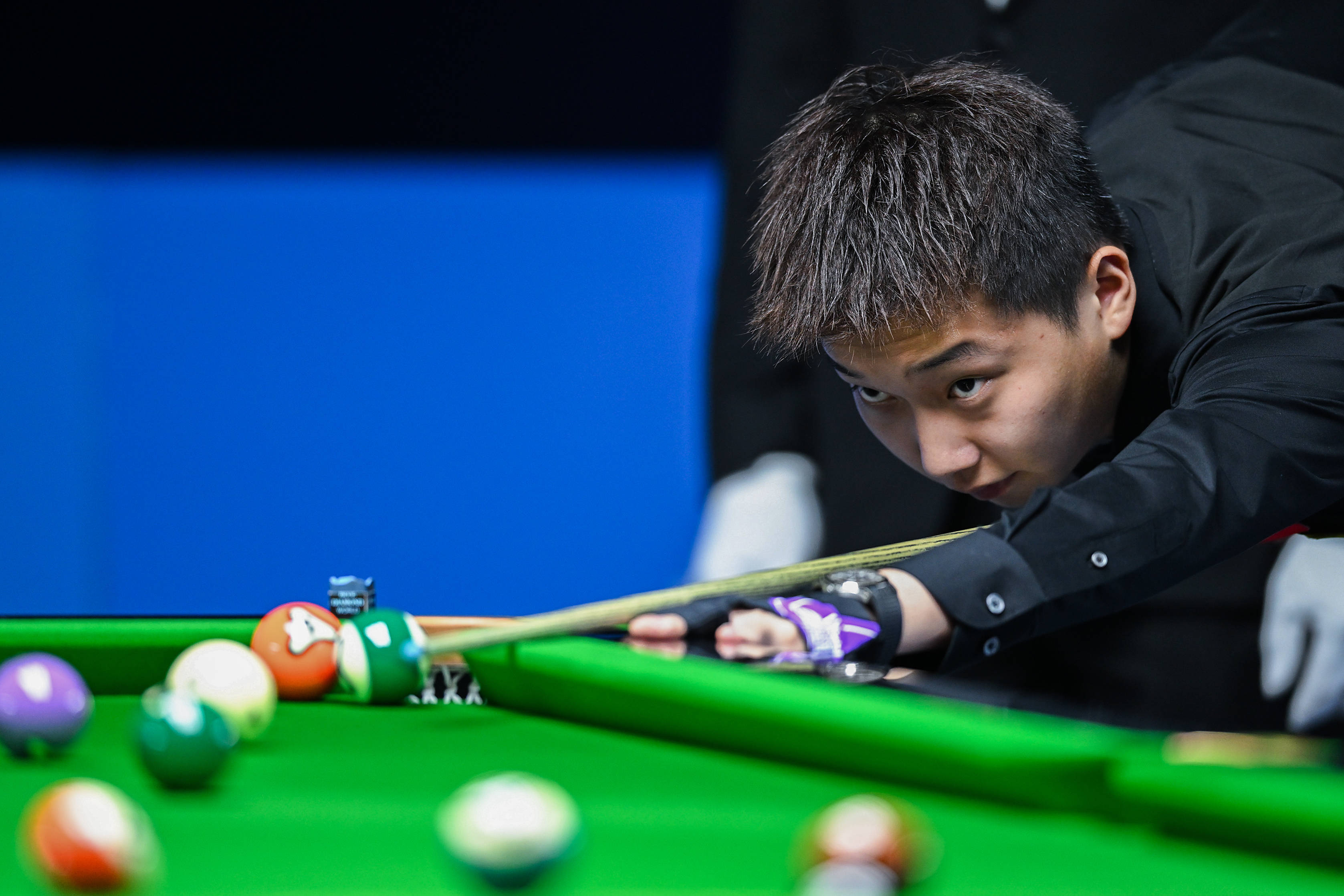 了与偶像零 了与偶像零